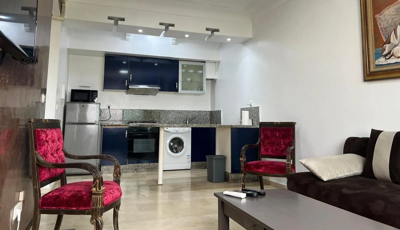Cozy Downtown Studio With Skyline Views And 9 Minutes Away To Beach Casablanca 0*,  Morocco